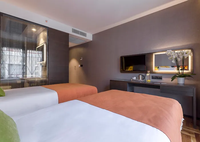 Lampa Design Hotel-special Category Отель 3*