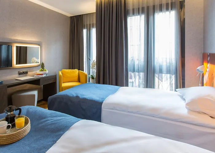 Lampa Design Hotel-special Category 3*