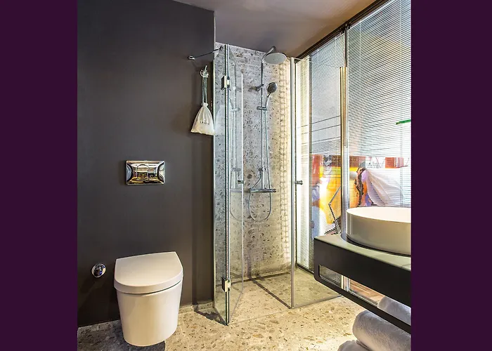 Lampa Design Hotel-special Category Отель 3*