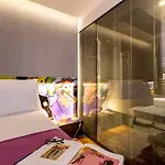 מלון Lampa Design Hotel-special Category