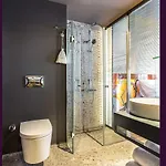 Lampa Design Hotel-special Category מלון 3*