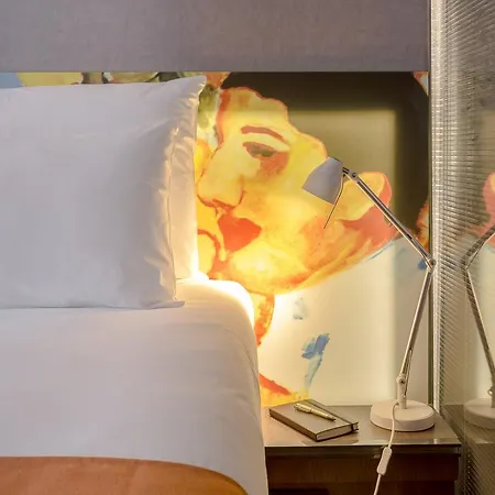 Lampa Design Hotel-special Category 3*