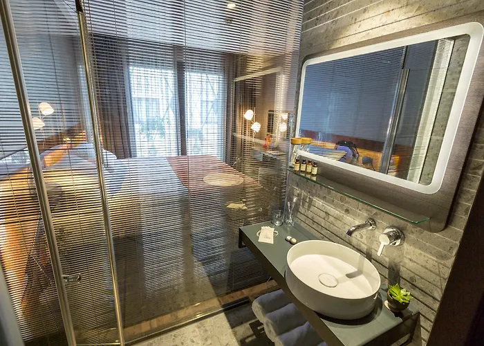 Отель Lampa Design Hotel-special Category